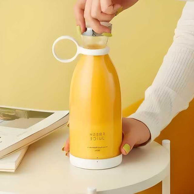 JuicyJet USB Blender